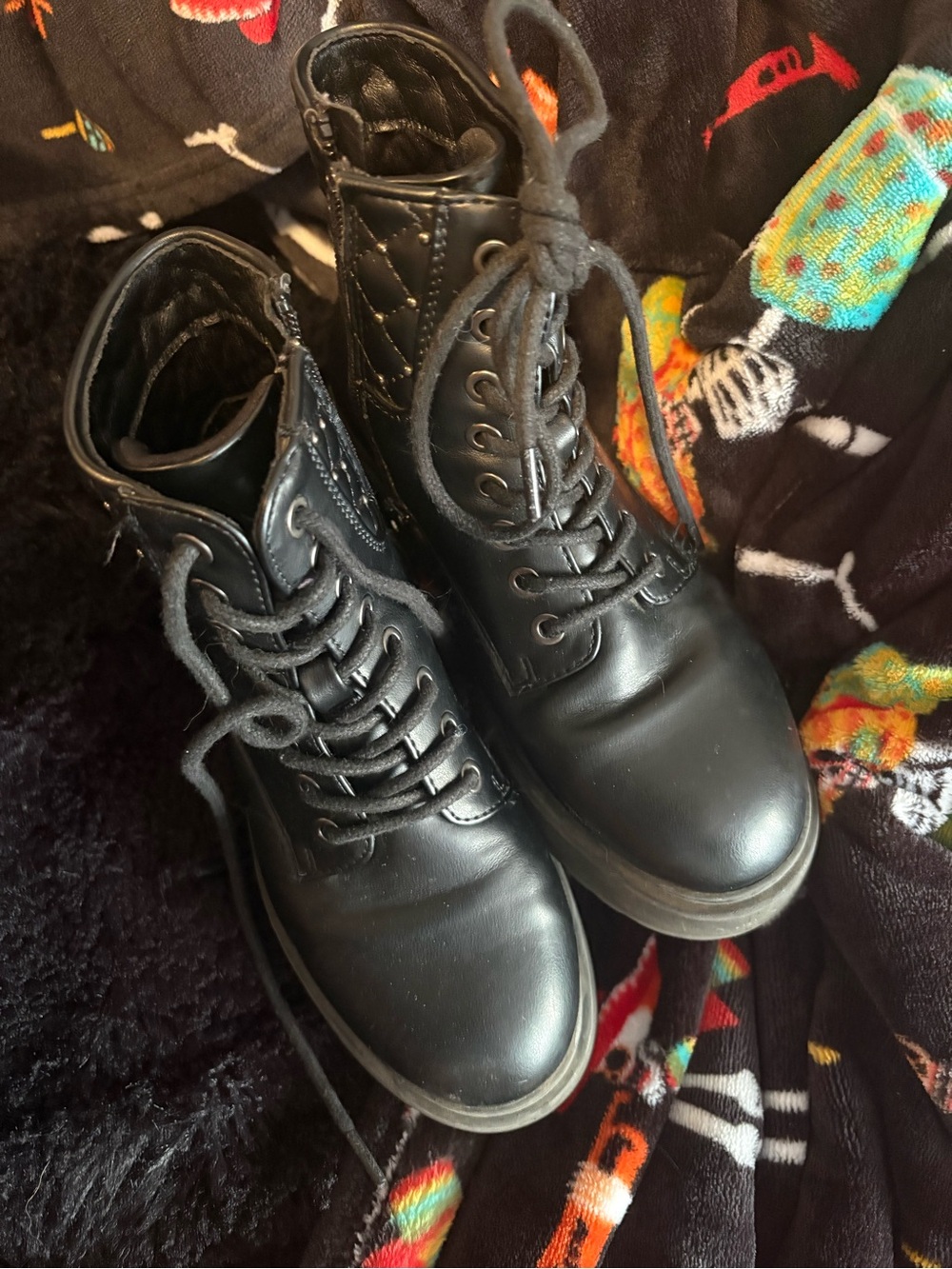 Girls Black Lace-Up Combat Boots - Classic Military Style